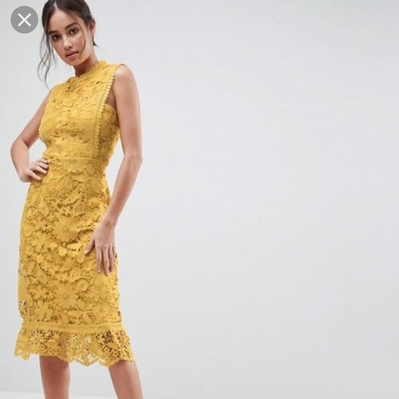 boohoo burgundy lace dress